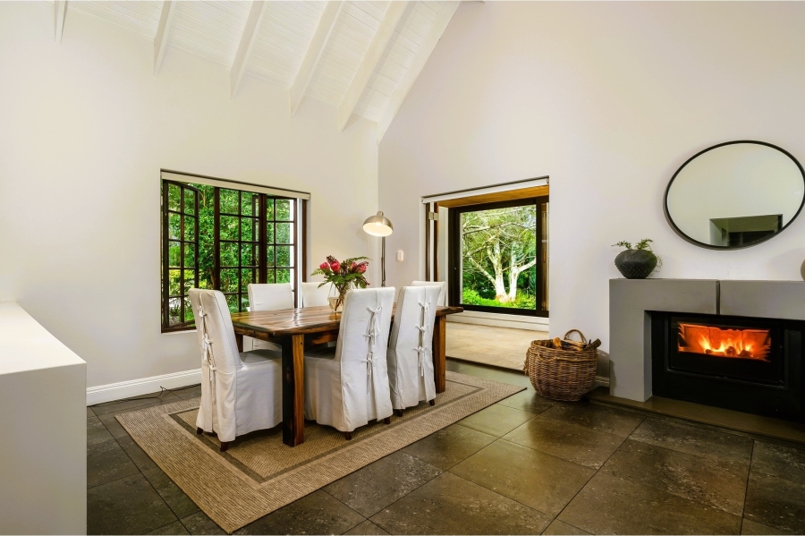 5 Bedroom Property for Sale in Theescombe Eastern Cape